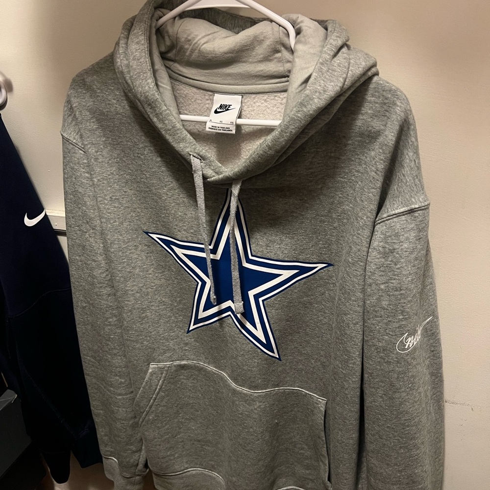 Nike Gray Dallas Cowboys Men's Hoodie
